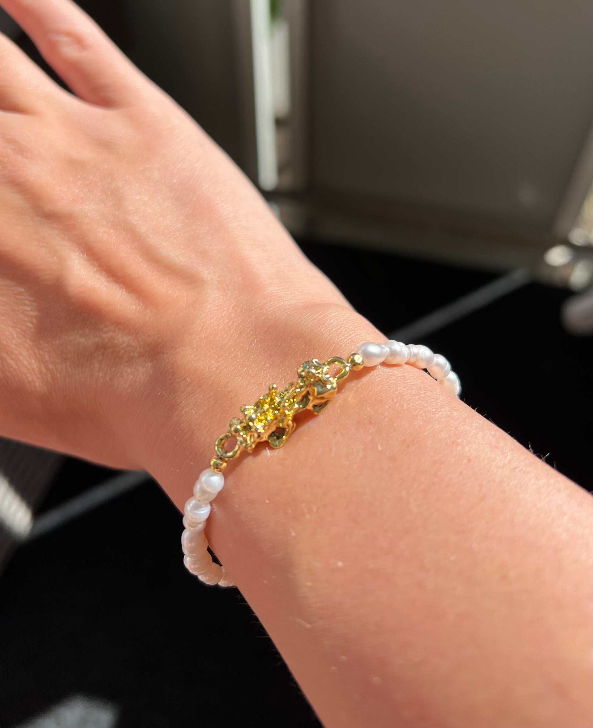 Golden dragon armband